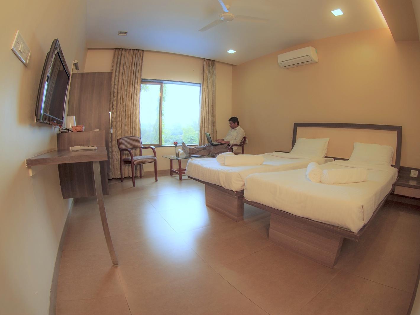 Green Valley Resort Khadoli Extérieur photo