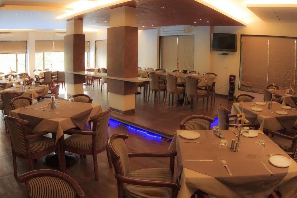 Green Valley Resort Khadoli Extérieur photo