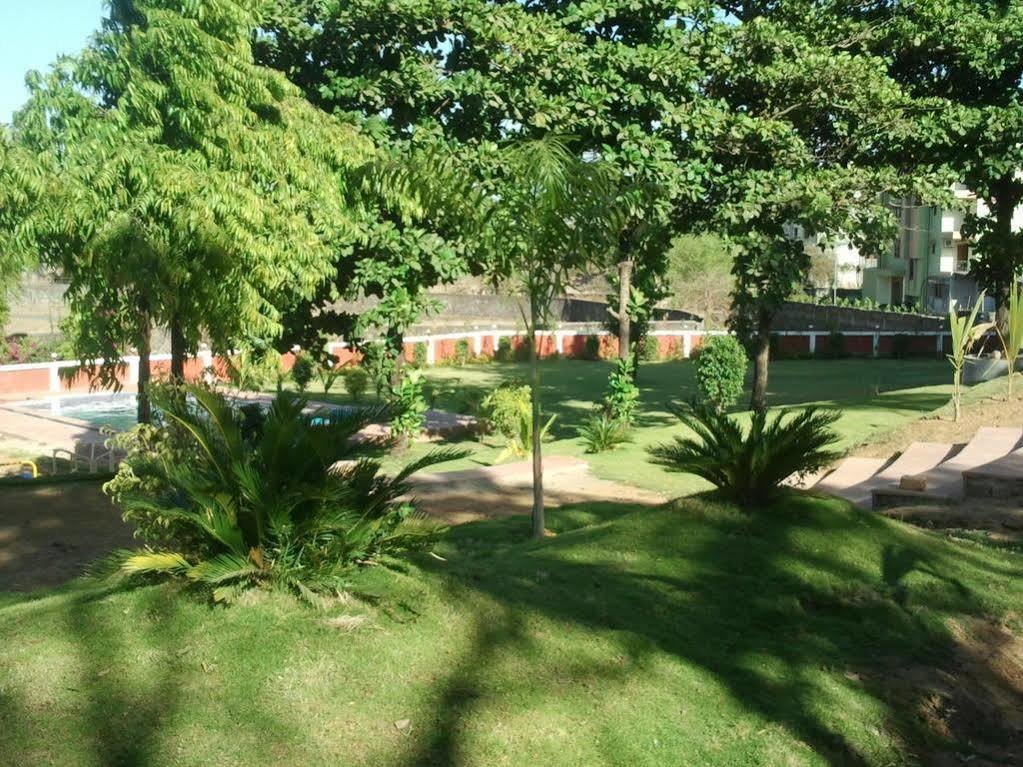 Green Valley Resort Khadoli Extérieur photo