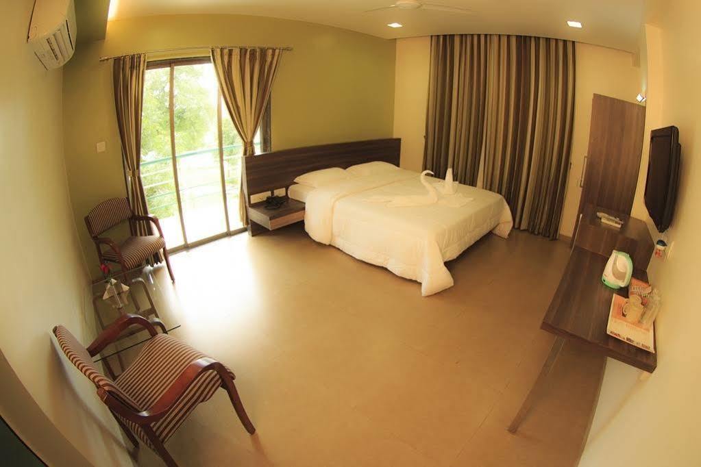Green Valley Resort Khadoli Extérieur photo