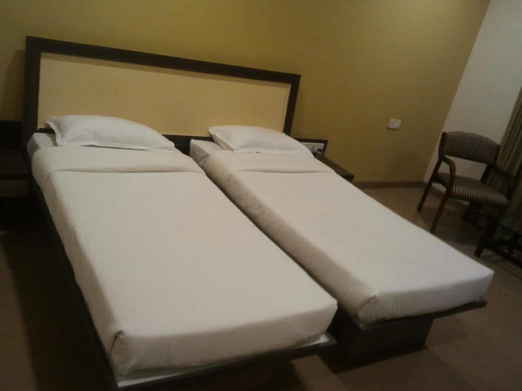 Green Valley Resort Khadoli Extérieur photo